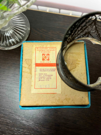 Подстаканник в фабричной коробке. Мстерский з-д ХИ "Ювелир". Скань, филигрань. Винтаж. Картинка 2